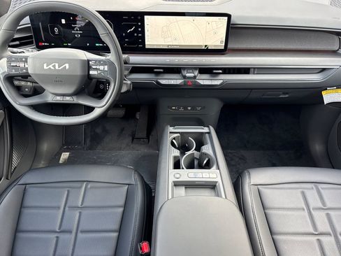 New 2026 Kia EV9 Land image 13