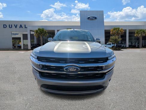 Used 2024 Ford Expedition Limited RWD image 9