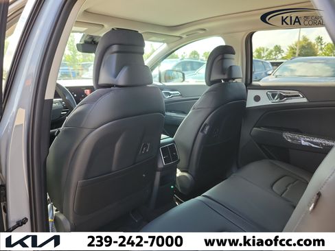 New 2026 Kia Sportage SX FWD image 13