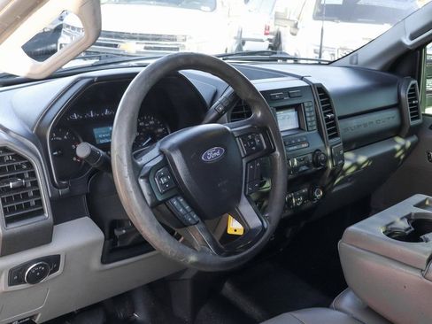 Used 2021 Ford F550 XL image 22