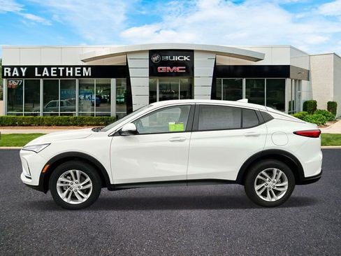 New 2026 Buick Envista Preferred w/ Convenience I Package image 2