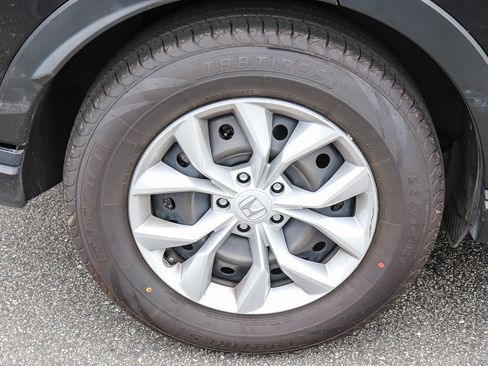 Used 2025 Honda CR-V LX image 8