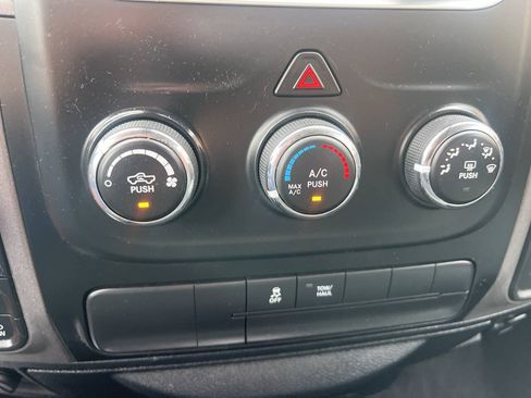 Used 2016 RAM 1500 Express w/ Black Ram 1500 Express Group AWD/4WD image 21