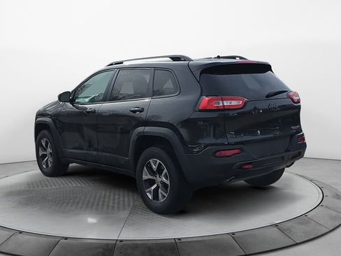 Used 2015 Jeep Cherokee Trailhawk w/ Cold Weather Group image 3