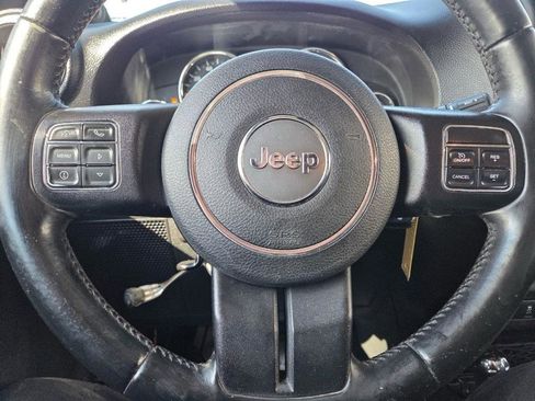 Used 2014 Jeep Wrangler Sahara w/ Connectivity Group AWD/4WD image 18