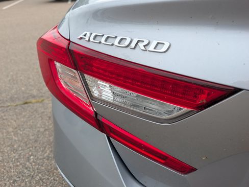 Used 2022 Honda Accord LX image 17
