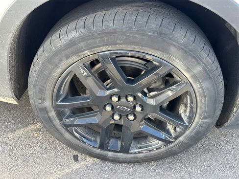 Used 2023 Chevrolet Blazer LT image 6