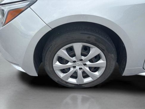 Used 2023 Toyota Corolla LE FWD image 36