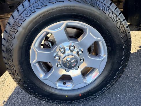 Used 2017 RAM 2500 Big Horn image 44