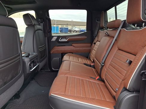 New 2026 GMC Sierra 1500 Denali Ultimate AWD/4WD image 5