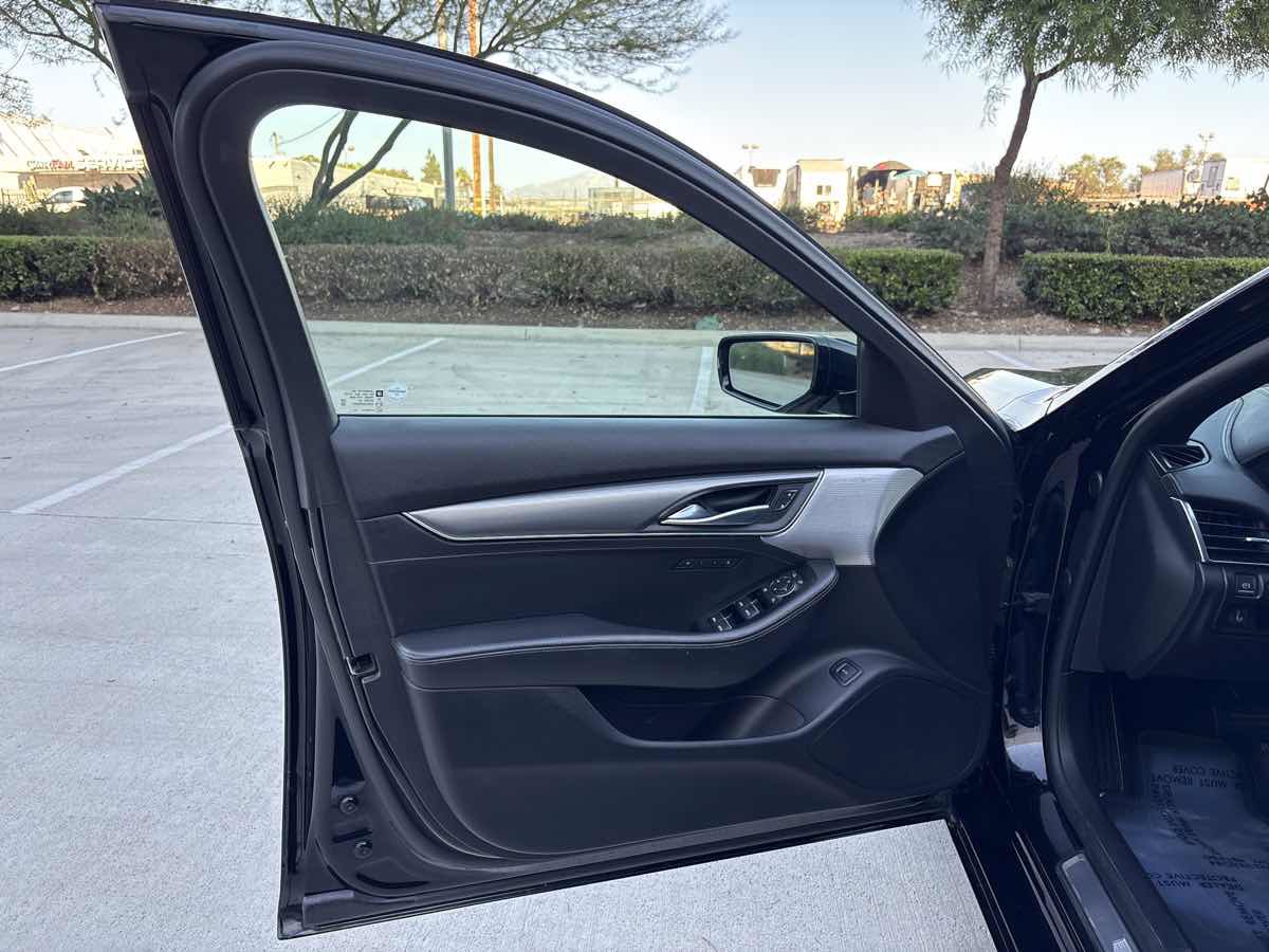 Used 2021 Cadillac CT5 Premium Luxury w/ Parking Package RWD image 15