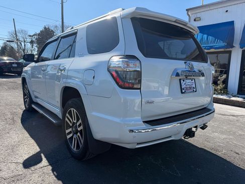 Used 2016 Toyota 4Runner Limited image 7