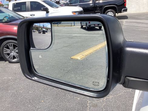 Used 2021 RAM 1500 Laramie w/ Night Edition image 34