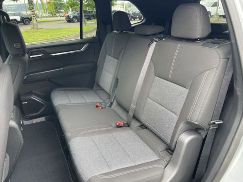 New 2026 GMC Acadia Elevation AWD/4WD image 25