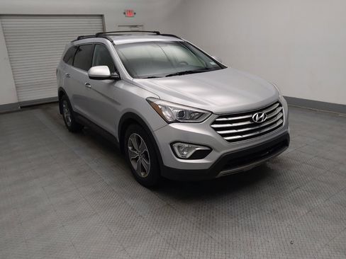 Used 2014 Hyundai Santa Fe GLS image 13