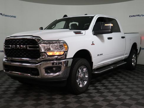Used 2024 RAM 2500 Big Horn w/ Off Road Package AWD/4WD image 12