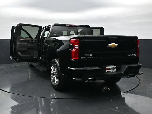 Used 2025 Chevrolet Silverado 1500 High Country AWD/4WD image 53