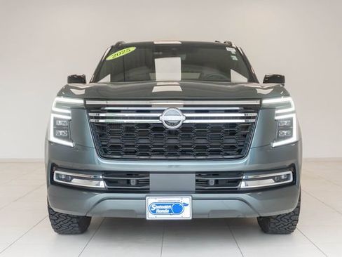 Used 2025 Nissan Armada Platinum Reserve AWD/4WD image 5