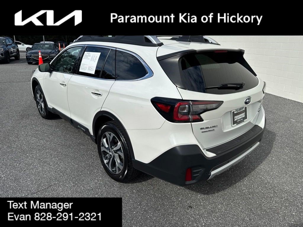 Used 2022 Subaru Outback Touring XT AWD/4WD image 5