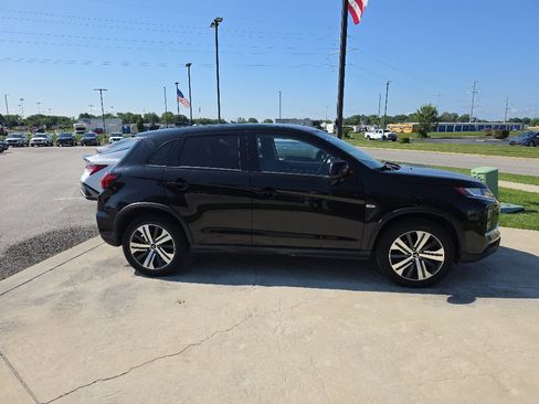 Used 2024 Mitsubishi Outlander Sport ES AWD/4WD image 4