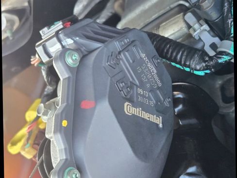 Used 2015 RAM 2500 Laramie image 37