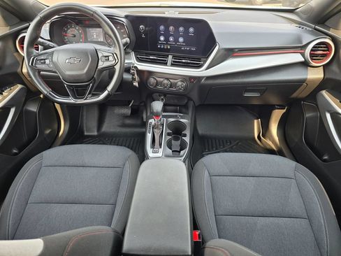 Used 2024 Chevrolet Trax RS w/ Driver Confidence Package FWD image 10