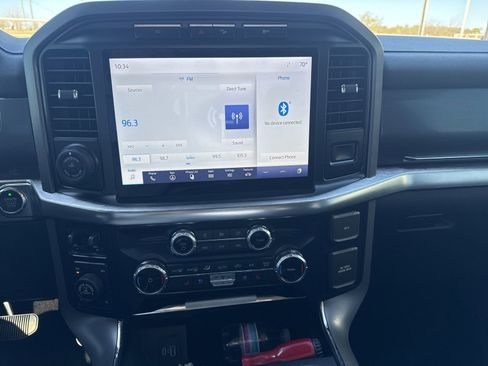 Used 2023 Ford F150 Lariat w/ Trailer Tow Package image 13