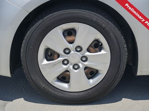 Used 2016 Kia Forte LX FWD image 12