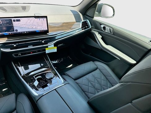 Certified 2025 BMW X5 xDrive40i image 24