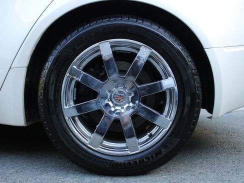 Used 2009 Cadillac CTS 3.6 image 29