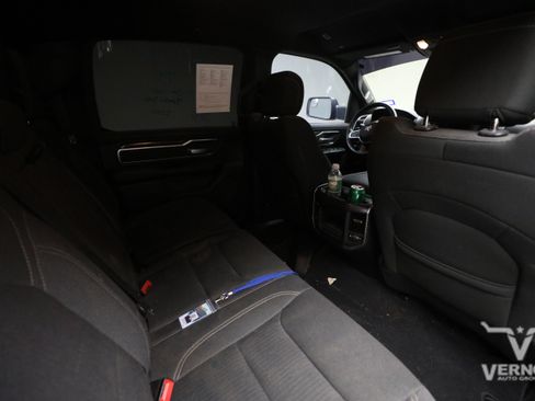 Used 2019 RAM 1500 Big Horn AWD/4WD image 9