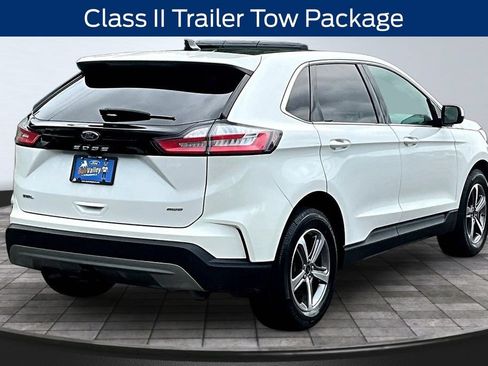 Certified 2023 Ford Edge SEL w/ Convenience Package AWD/4WD image 6