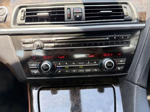 Used 2014 BMW 640i xDrive Convertible image 29