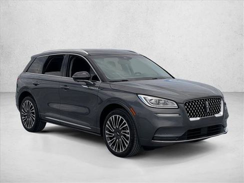 Used 2020 Lincoln Corsair Reserve w/ Equipment Group 201A FWD image 3