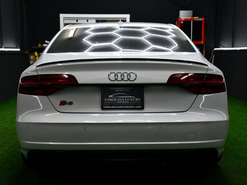 Used 2018 Audi S8 Plus w/ Dynamic Package AWD/4WD image 8