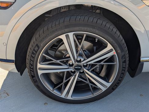 New 2026 Genesis GV80 3.5T e-SC image 8