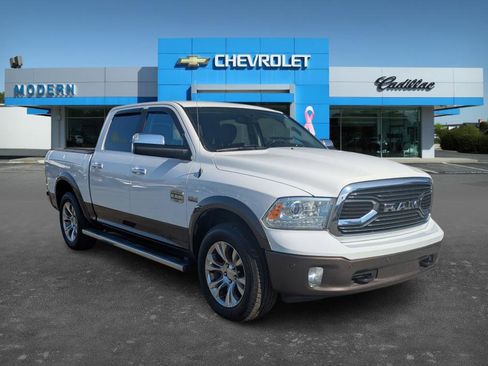 Used 2018 RAM 1500 Laramie Longhorn image 3
