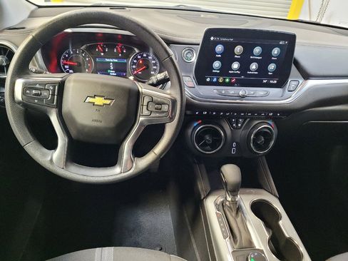 Used 2025 Chevrolet Blazer LT FWD image 22