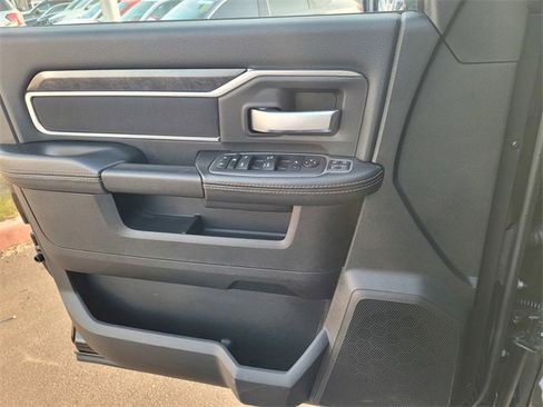 Used 2024 RAM 2500 Big Horn w/ Bed Utility Group image 12