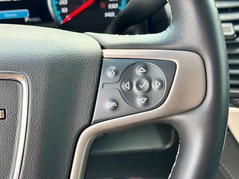 Used 2020 GMC Yukon Denali w/ Open Road Package AWD/4WD image 27