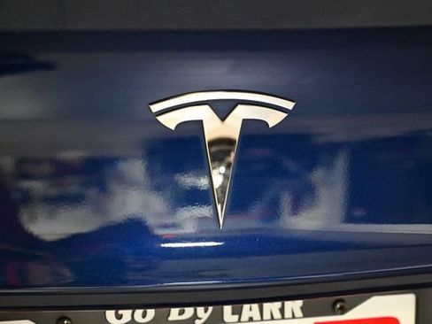 Used 2023 Tesla Model 3 Standard Range RWD image 10