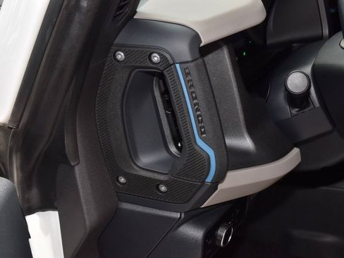 Certified 2024 Ford Bronco Wildtrak AWD/4WD image 39