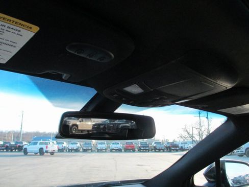 Used 2017 Lincoln MKX Reserve image 27