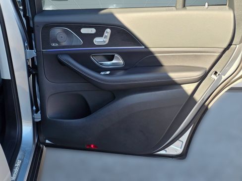 Certified 2026 Mercedes-Benz GLS 450 4MATIC image 24