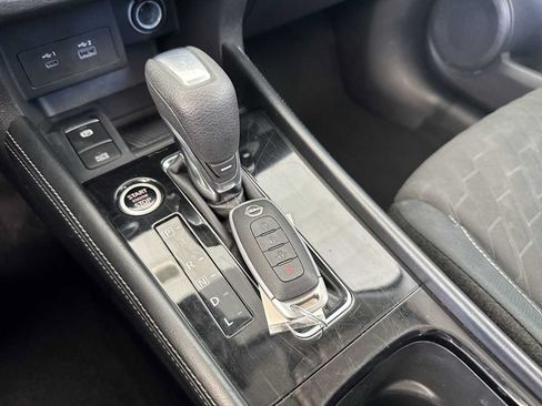 Used 2023 Nissan Kicks SV FWD image 34