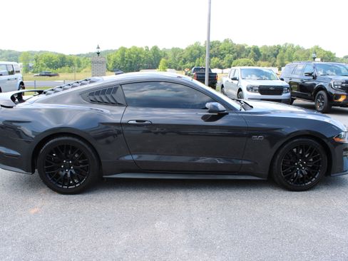 Used 2022 Ford Mustang GT w/ GT Performance Package RWD image 5