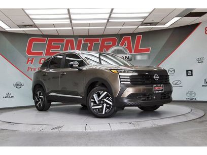 Used 2026 Nissan Kicks SV
