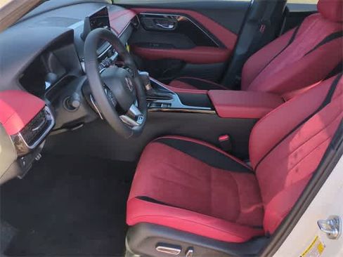 Used 2025 Acura ADX A-Spec image 17