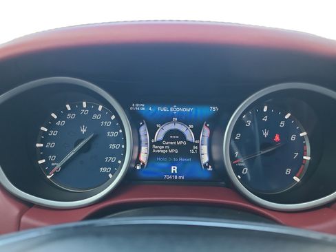 Used 2017 Maserati Ghibli S image 13