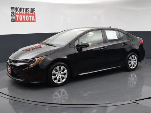 Used 2024 Toyota Corolla LE FWD image 8